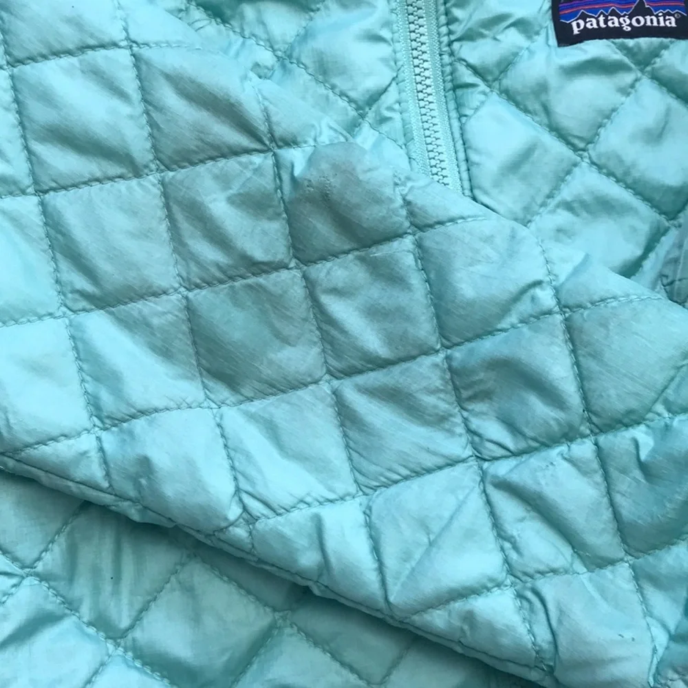 Patagonia Lightweight Puffer Jacket (size 4T) - Picture 9 of 9